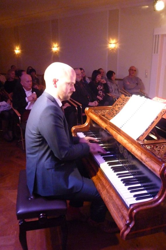 Adventskonzert der pro vita Akademie