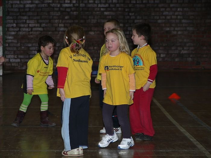 Halle &uuml;bergeben