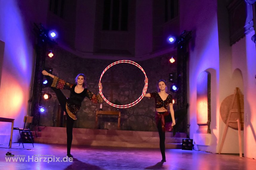 Drei Salto f&uuml;r Aschenbr&ouml;del