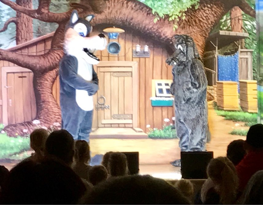 "Mascha und der B&auml;r" in Sundhausen