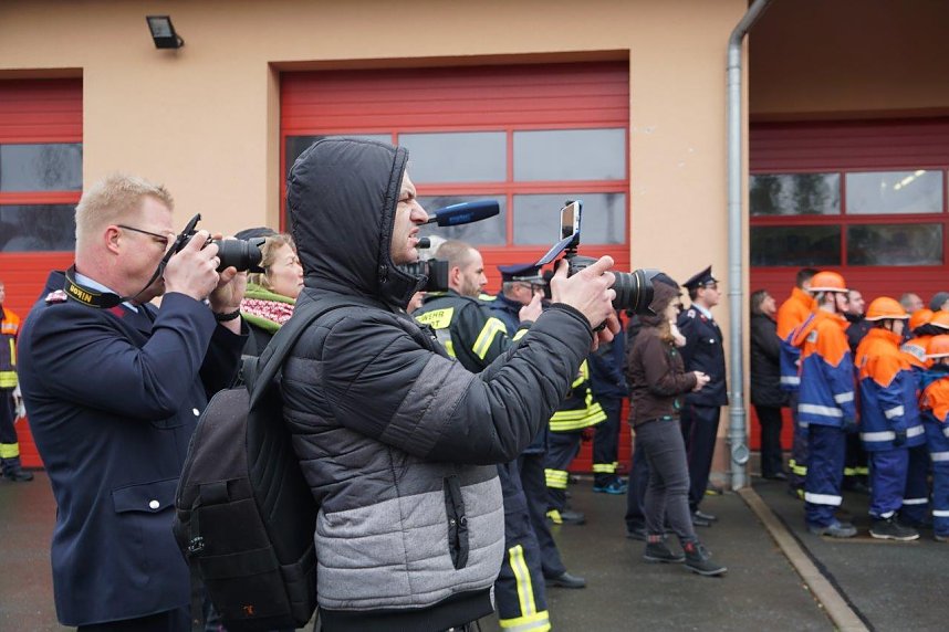 Fahrzeug&uuml;bergabe in Ellrich