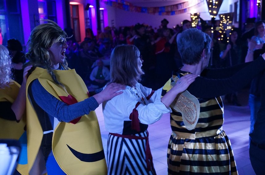 N&auml;rrisches Treiben in Urbach