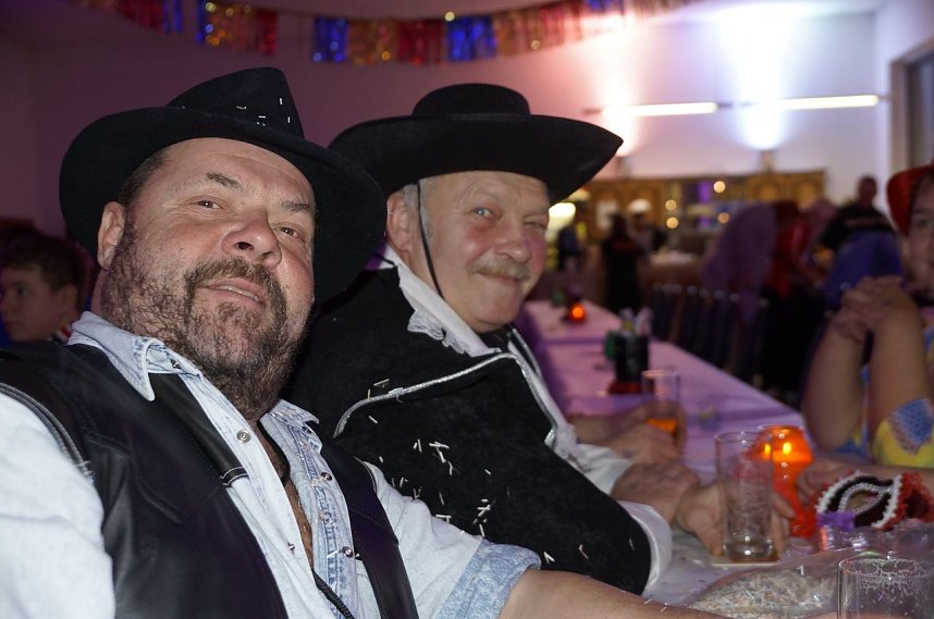 N&auml;rrisches Treiben in Urbach