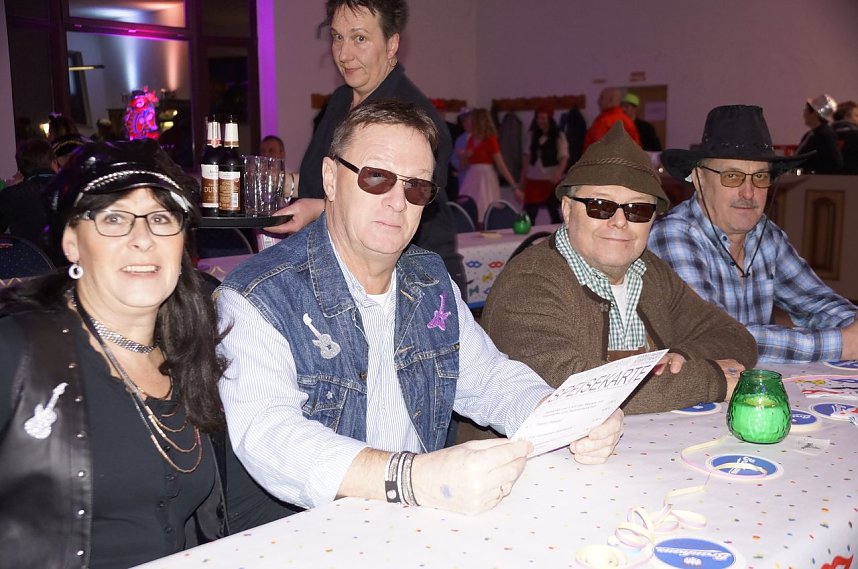 N&auml;rrisches Treiben in Urbach