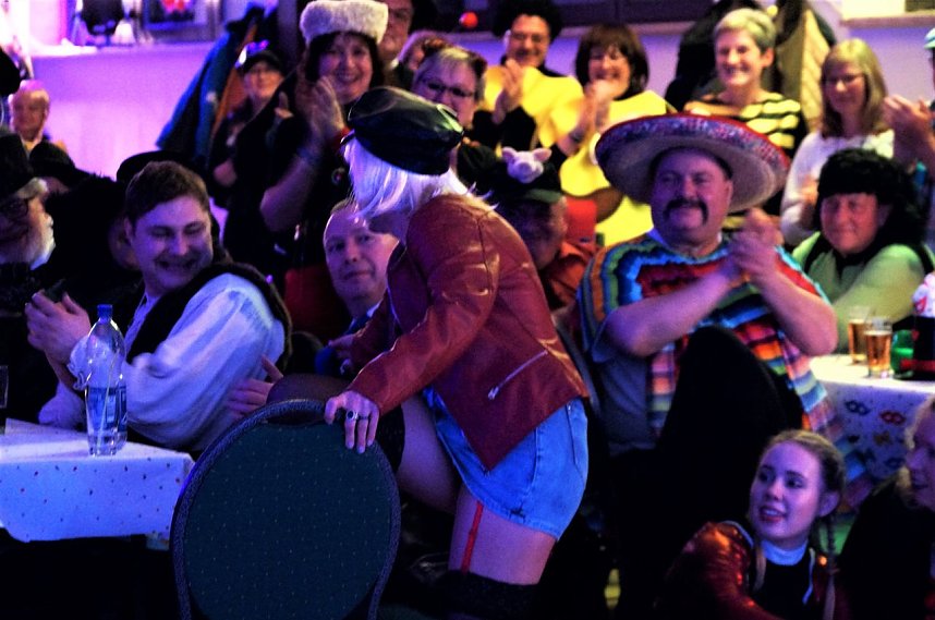 N&auml;rrisches Treiben in Urbach