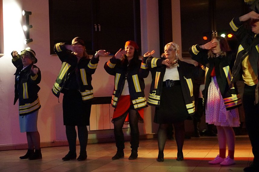 N&auml;rrisches Treiben in Urbach