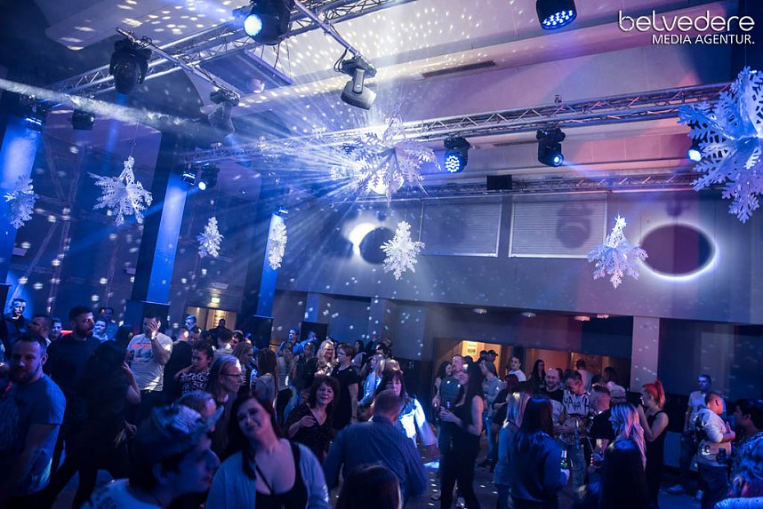 Party im Jugendclubhaus in Nordhausen - der Samstag