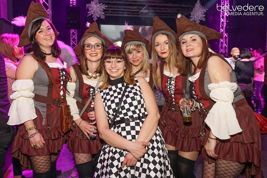 Fasching im Jugendclubhaus