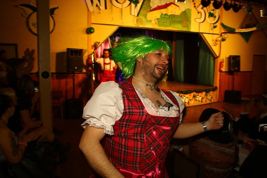 M&auml;nnerballett on Tour