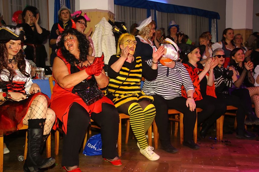 M&auml;nnerballett on Tour