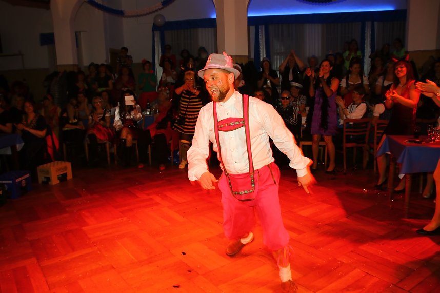 M&auml;nnerballett on Tour