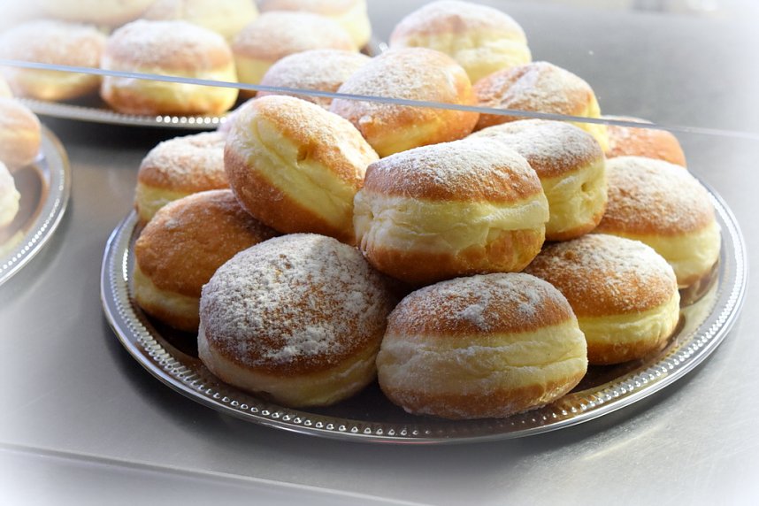 Rosenmontag im DRK-Pflegeheim