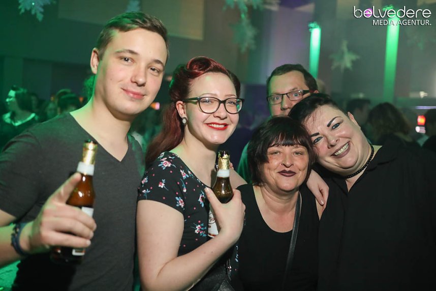 Party im Jugendclubhaus in Nordhausen - der Samstag