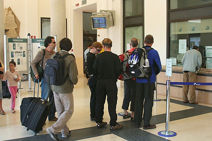 Bahnhof in Rovereto.