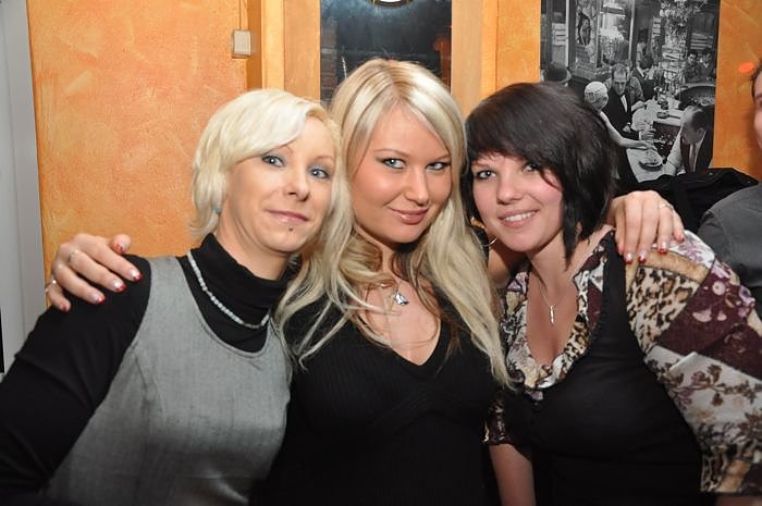 House Weihnachtsparty im Grease