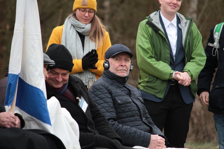 Gedenkveranstaltung auf dem einstigen Appellplatz des Au&szlig;enlagers Ellrich-Juliush&uuml;tte.