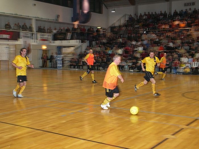 Legenden in der Wiedigsburghalle