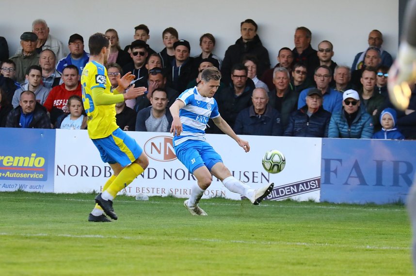 2:0 gegen Jena - Erfurt, wir kommen.