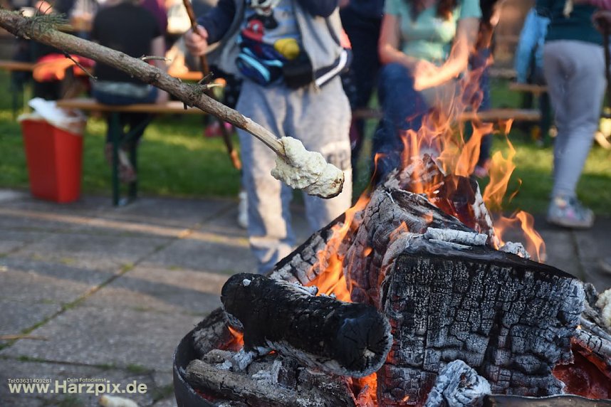 Osterfeuer in NDH Salza