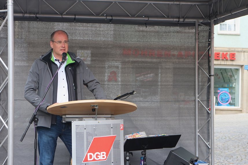 1. Mai auf dem Nordh&auml;user Rathausplatz