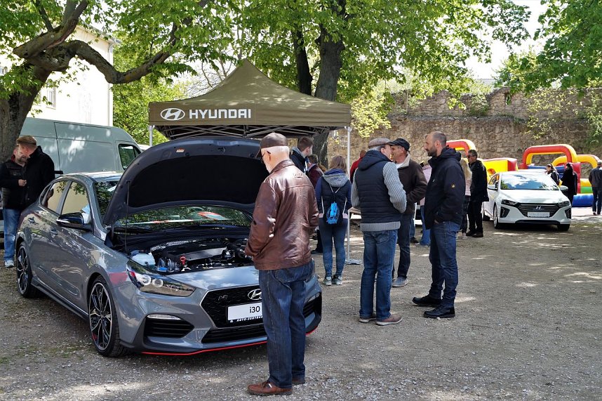 Autofr&uuml;hling 2019