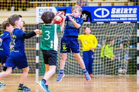 Handballzwerge im Mittelpunkt