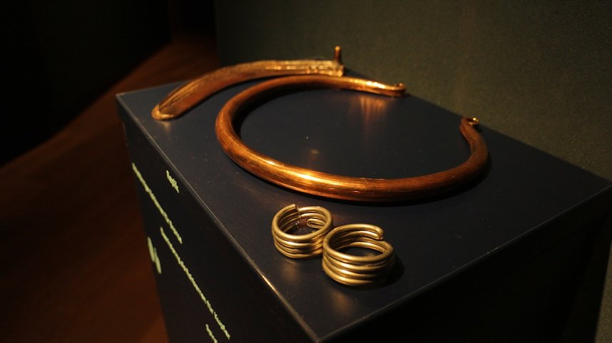 Neue arch&auml;ologische Dauerausstellung im Heringer Schloss