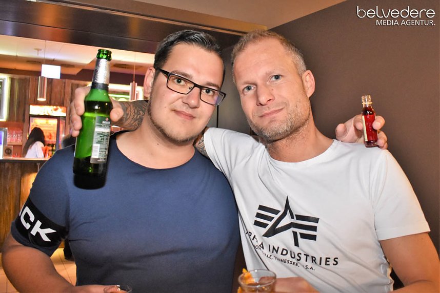 Party im Jugendclubhaus in Nordhausen - der Samstag