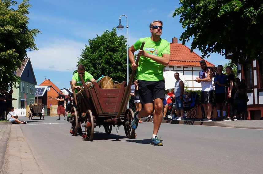 5. Handwagenrennen