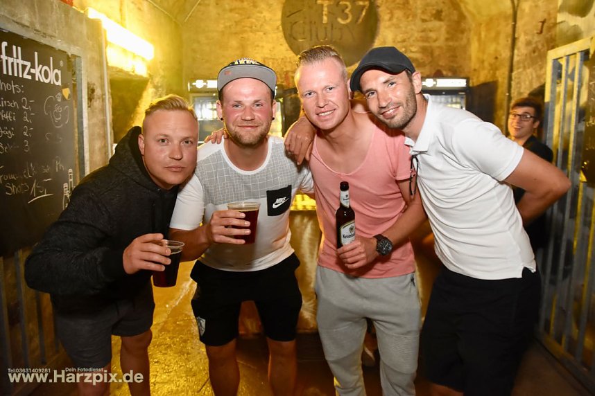 Allways Thirty3 / Golden Circle