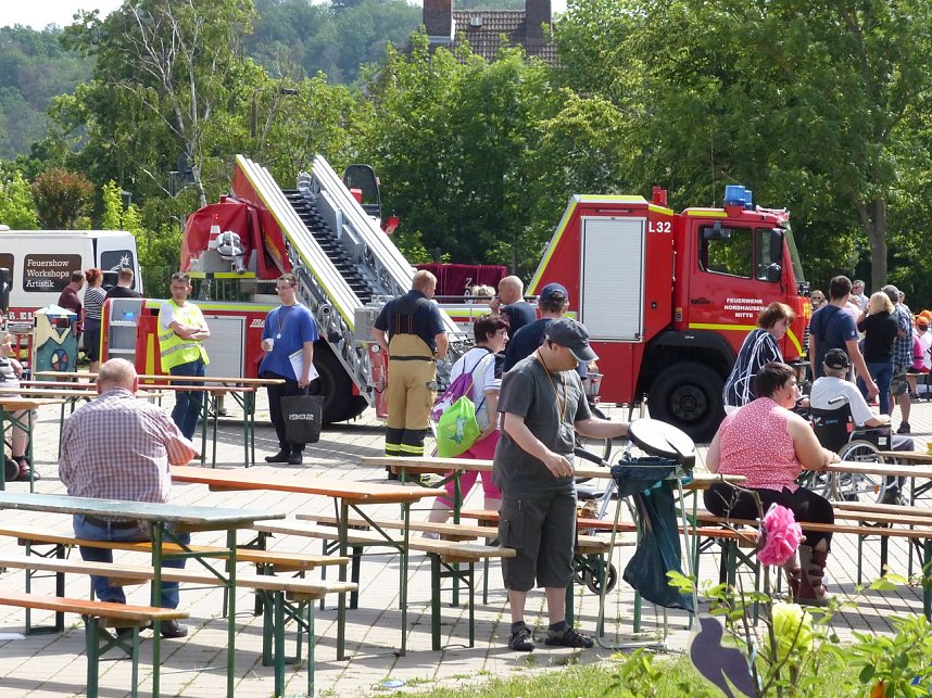 Zwei Feste auf "einen Streich"