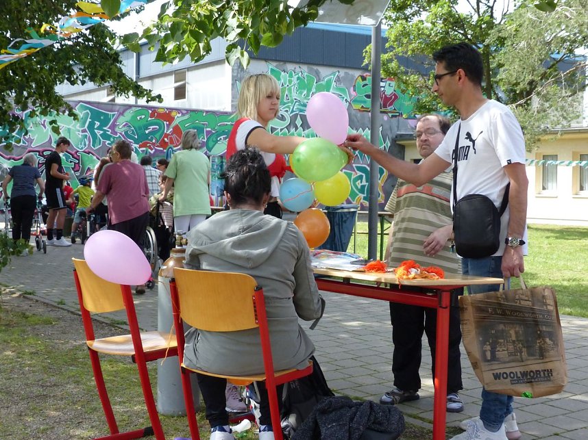 Zwei Feste auf "einen Streich"