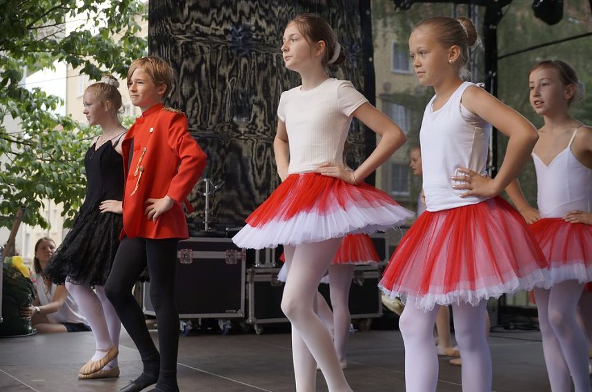 Tanzstudio Radeva beim Rolandsfest