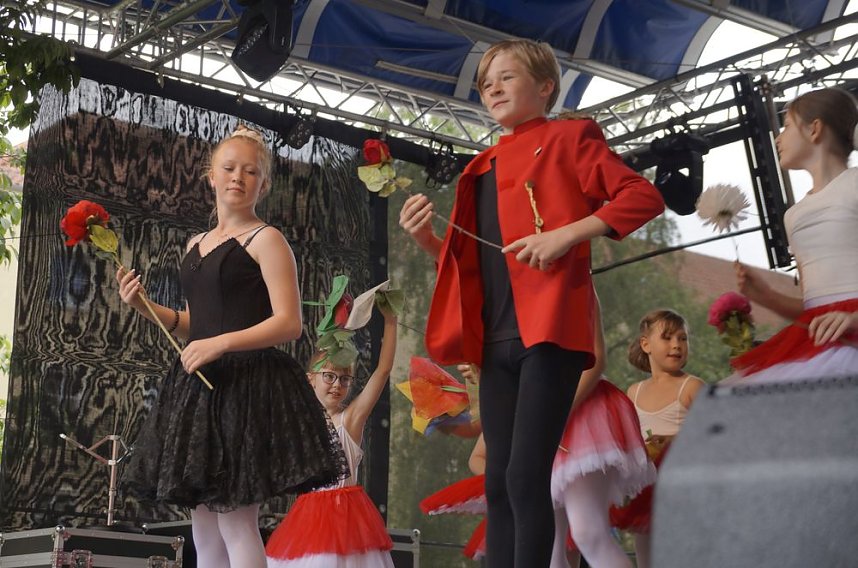 Tanzstudio Radeva beim Rolandsfest