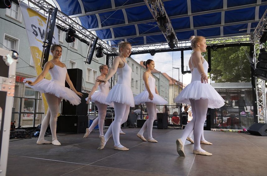 Tanzstudio Radeva beim Rolandsfest