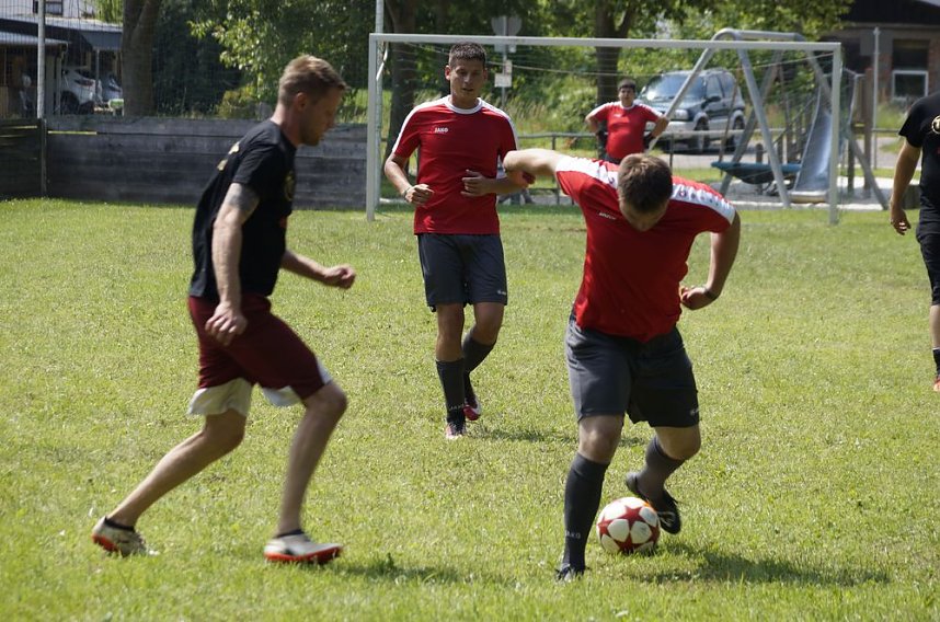Sportliche Action in der Schellenbergarena