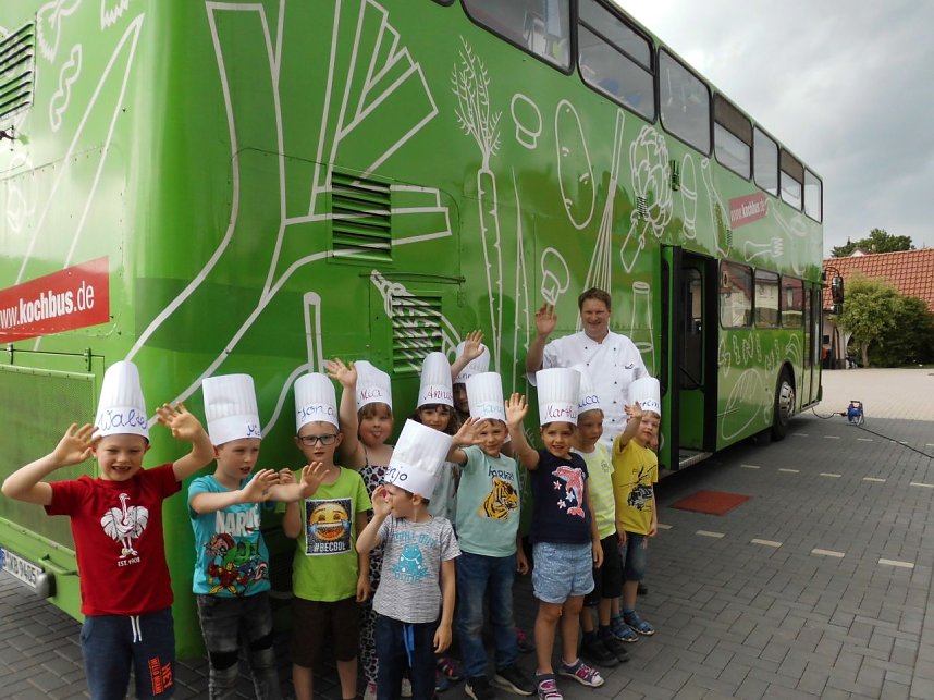 Kochbus machte in Niedergebra Station