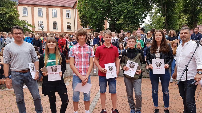 Geehrte Gymnasiasten der Klassenstufen 7 und 8 (1)