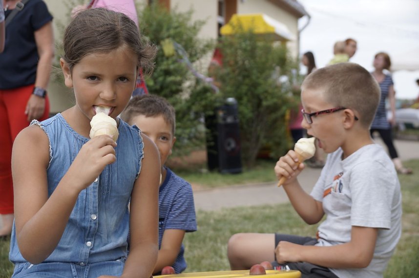 Tag der offenen T&uuml;r im "Spatzenh&auml;uschen"