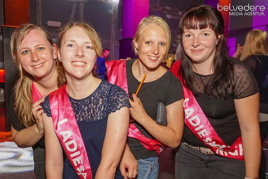 Party im Jugendclubhaus in Nordhausen - der Samstag