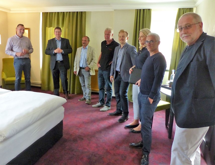 Vorstandssitzung mit Blick &uuml;ber Nordhausen