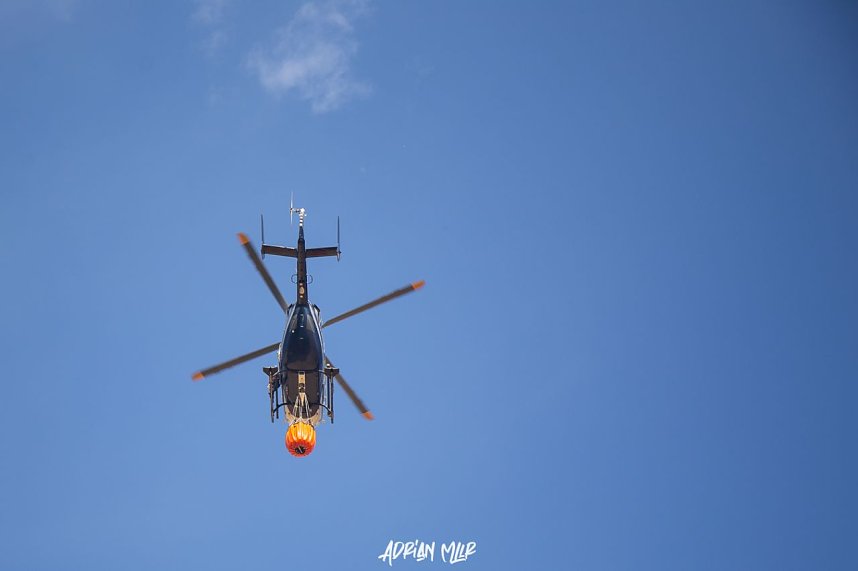 Polizeihubschrauber unterst&uuml;tzt Feuerwehren