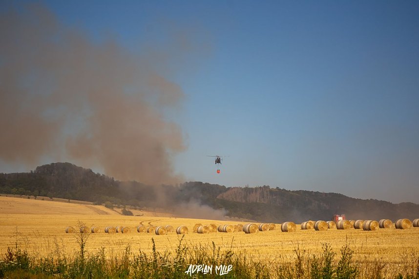Polizeihubschrauber unterst&uuml;tzt Feuerwehren