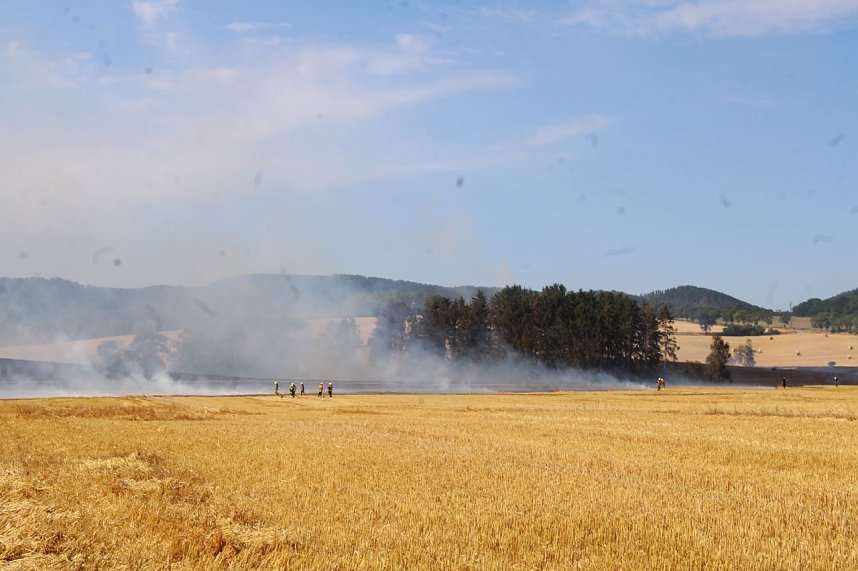 Gro&szlig;brand zwischen Ellrich und Werna