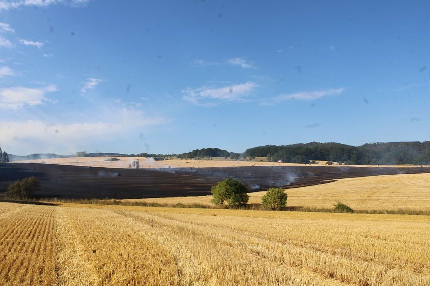 Gro&szlig;brand zwischen Ellrich und Werna