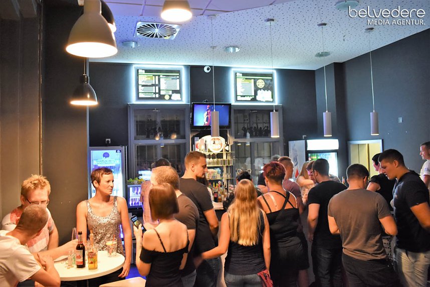 Party im Jugendclubhaus in Nordhausen - der Samstag
