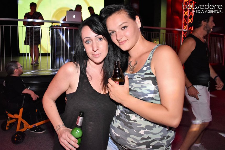 Party im Jugendclubhaus in Nordhausen - der Samstag