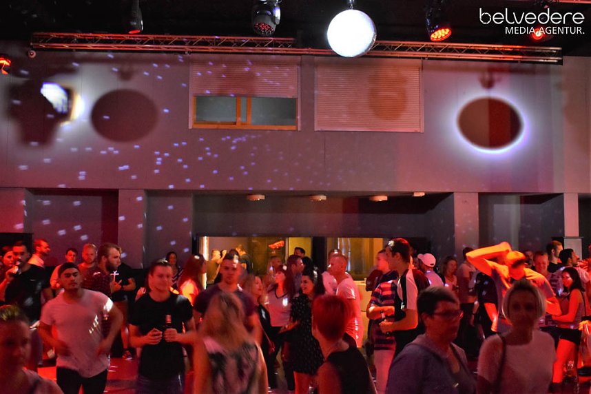 Party im Jugendclubhaus in Nordhausen - der Samstag