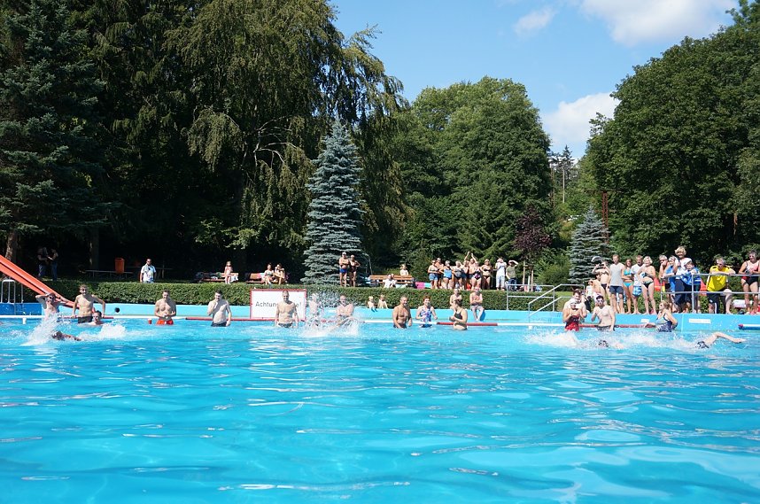 Neptunfest und B&auml;derpokal