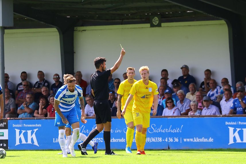 Wacker gewinnt 8:0 gegen Bischofswerda